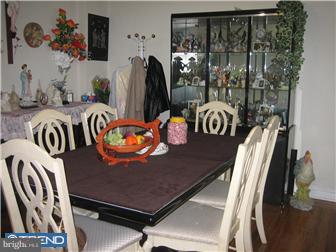 5618 Rosehill Street Philadelphia, PA 19120 - Photo 3 of 9 Dining Room