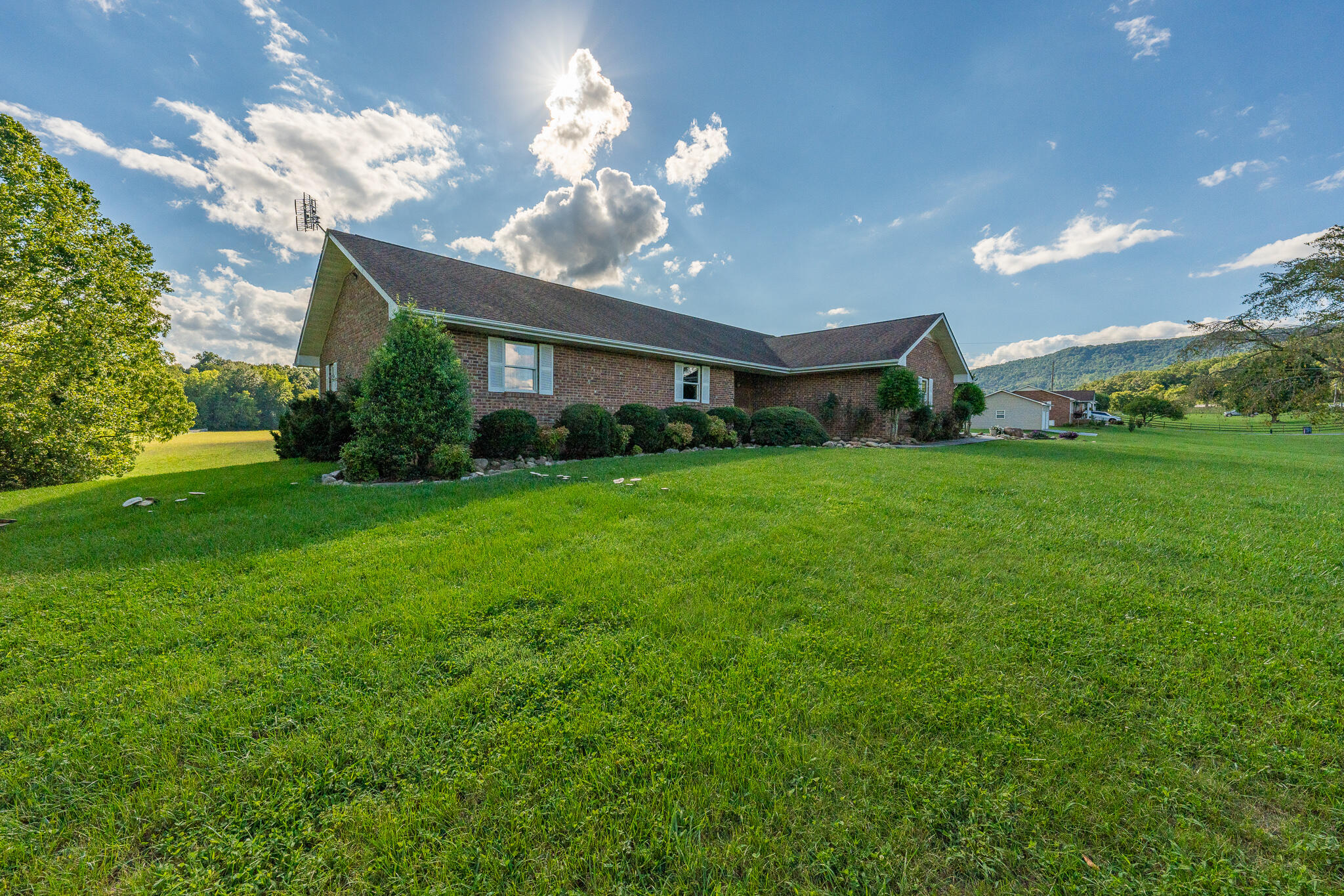 3419 Potato Hill Road Kingsport, TN 37660 - Photo 68 of 70 3419 Potato Hill Rd (25 of 102)