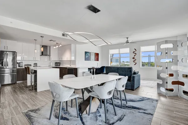 $1,275,000 | 236 Southeast 5th Avenue, Unit 312, Delray Beach, FL 33483