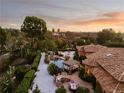 $5,699,999 | 14725 Rancho Santa Fe Farms Road, Rancho Santa Fe, CA 92067