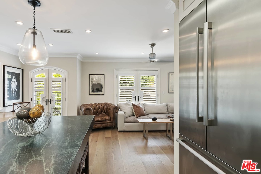 2150 Outpost Drive Los Angeles, CA 90068 - Photo 15 of 39