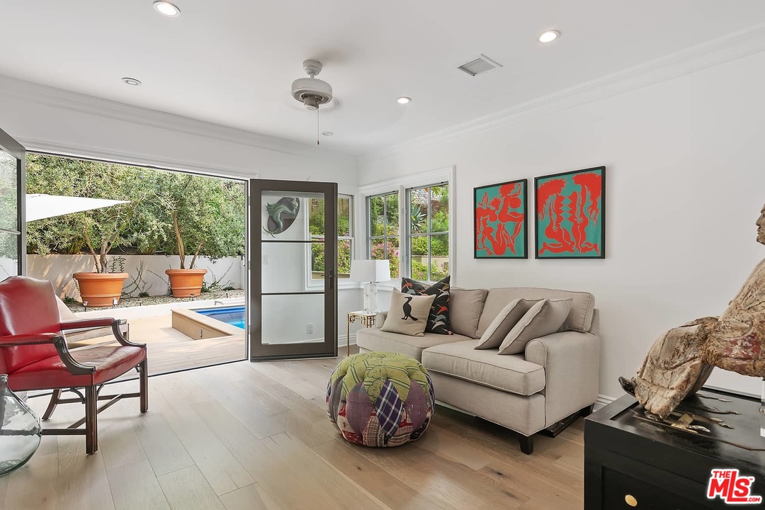 2150 Outpost Drive Los Angeles, CA 90068 - Photo 21 of 39