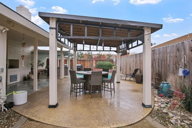 $689,000 | 1580 Michael Way, Turlock, CA 95382