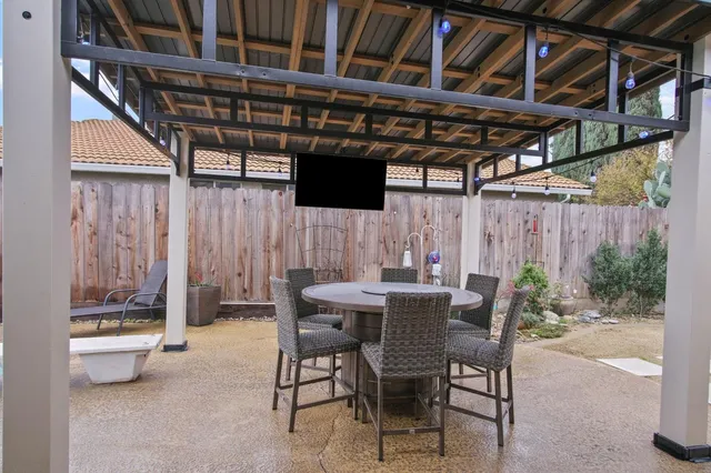 $689,000 | 1580 Michael Way, Turlock, CA 95382