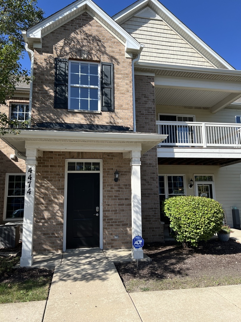 4474 Timber Ridge Court, Unit 4474 Joliet, IL 60431 - Photo 2 of 18