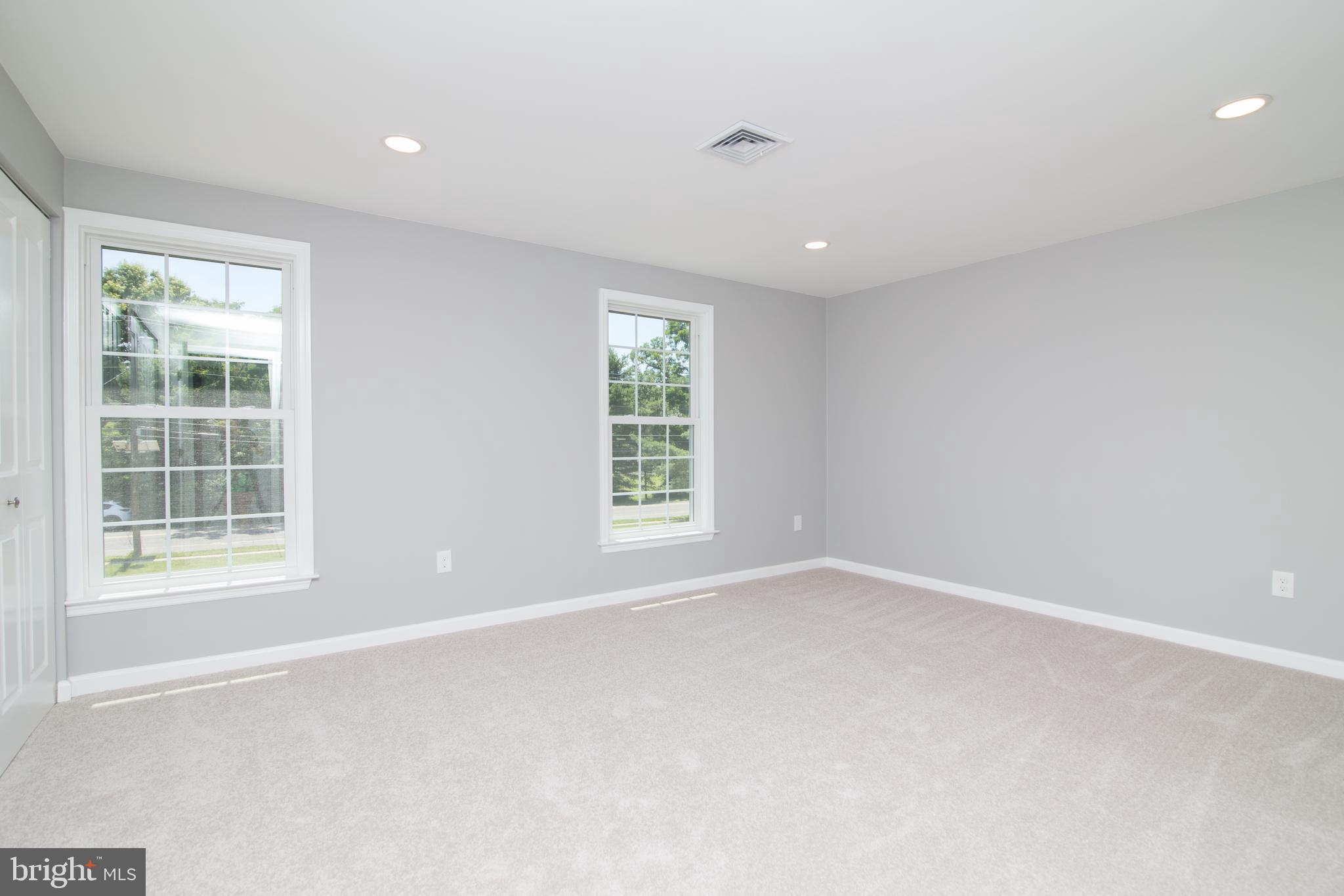 70 Mansfield Road East Columbus, NJ 08022 - Photo 33 of 40