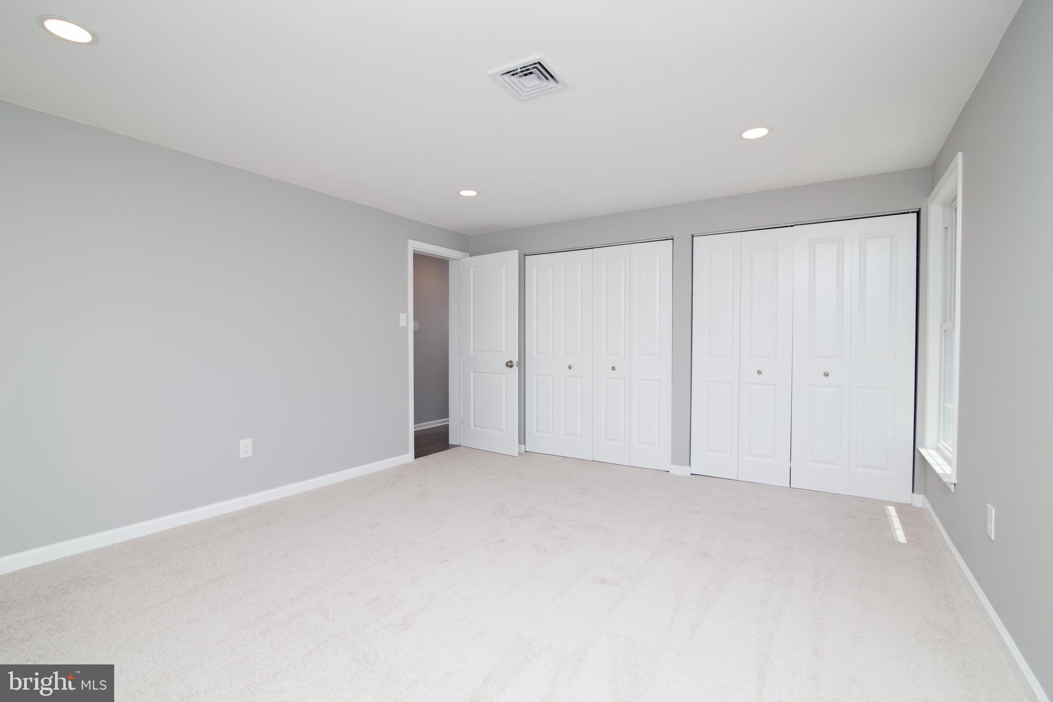 70 Mansfield Road East Columbus, NJ 08022 - Photo 34 of 40