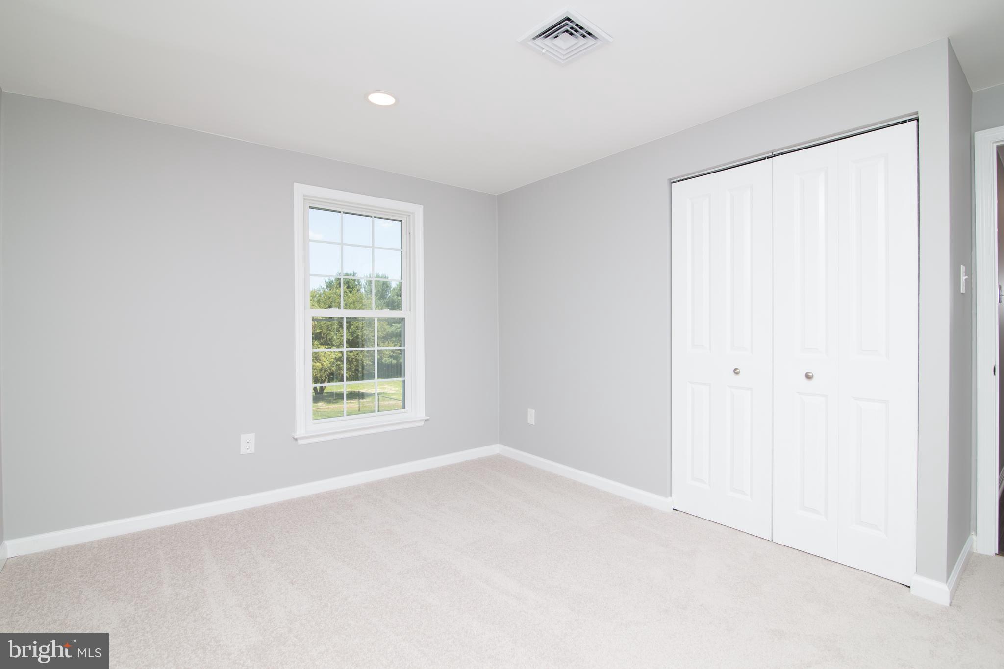 70 Mansfield Road East Columbus, NJ 08022 - Photo 35 of 40