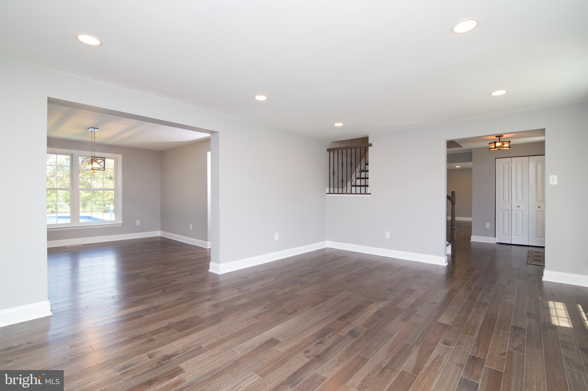 70 Mansfield Road East Columbus, NJ 08022 - Photo 10 of 40