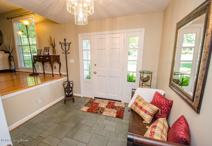 7805 Pine Ridge Road Louisville, KY 40241 - Photo 2 of 41 Elegant entry foyer