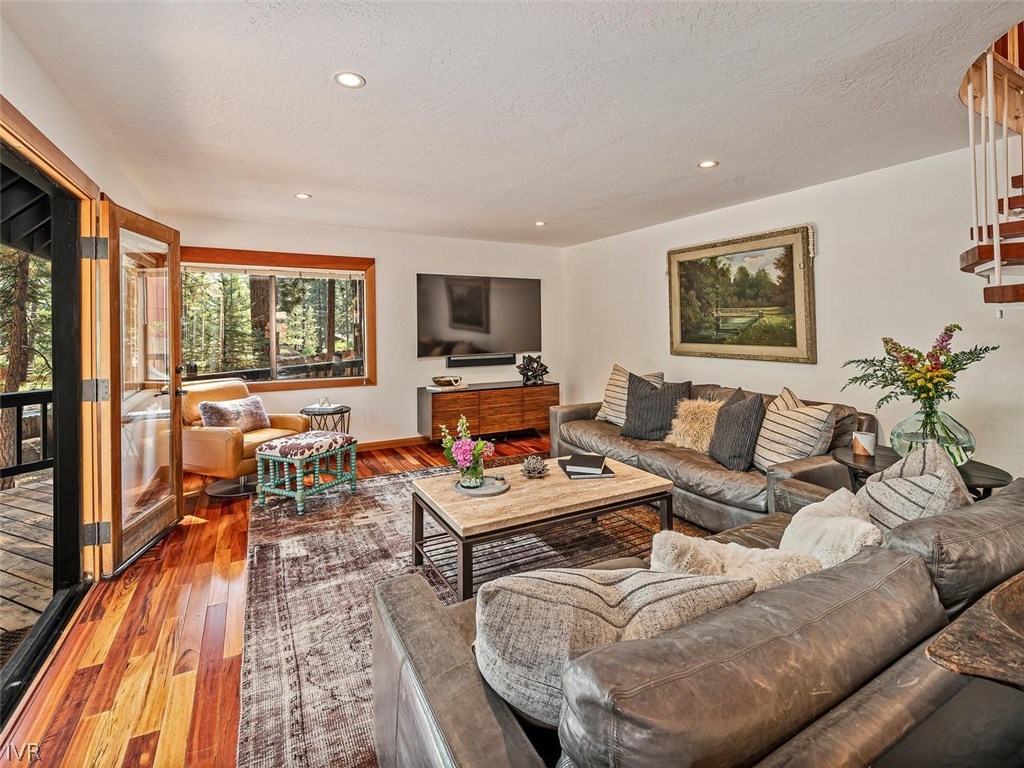 225 Allen Way Incline Village, NV 89451 - Photo 8 of 33 Gallery Image 8