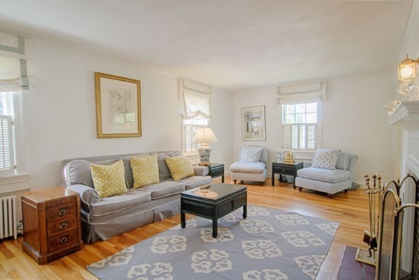 54 Watson Road Belmont, MA 02478 - Photo 4 of 27