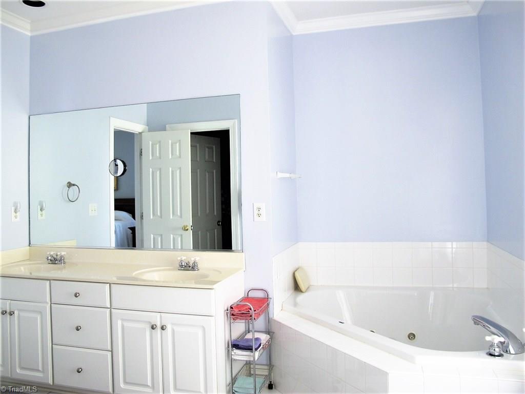 4365 Ebert Road Winston-Salem, NC 27127 - Photo 16 of 30 Gallery Image 16