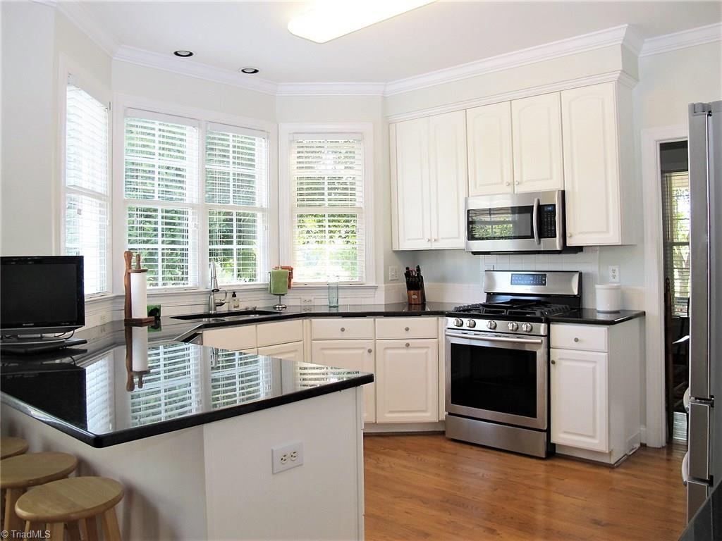 4365 Ebert Road Winston-Salem, NC 27127 - Photo 8 of 30 WONDERFUL BIG KITCHEN WITH NEW GRANITE AND STAINLESS APPLIANCES