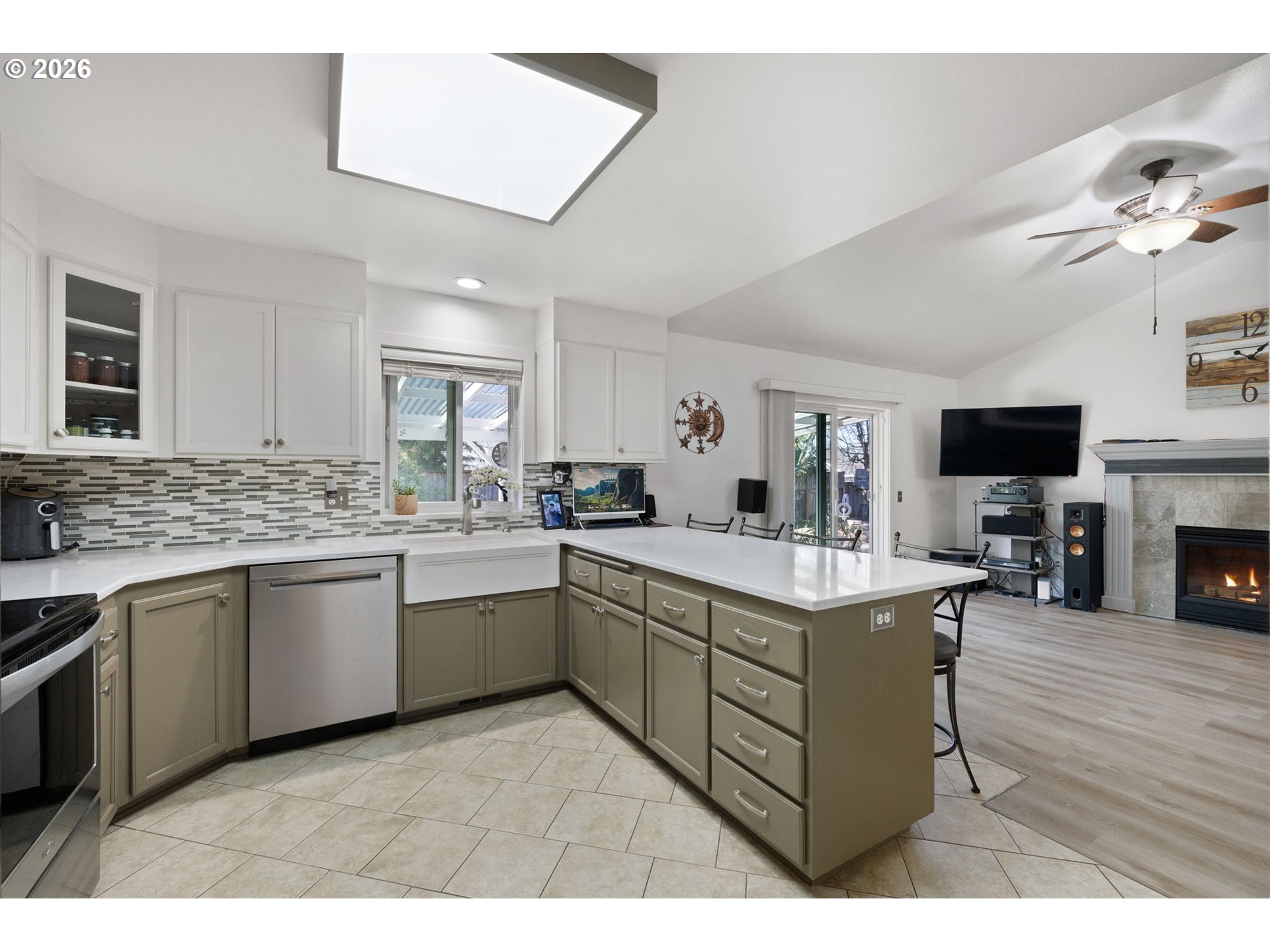 4043 Wagner Street Eugene, OR 97402 - Photo 15 of 38