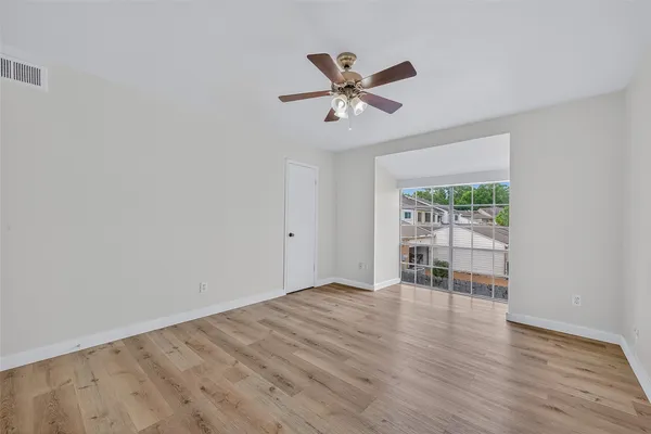 $2,250 | 12633 Memorial Drive, Unit 216, Houston, TX 77024