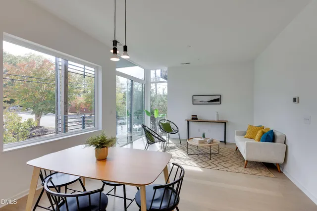 $370,000 | 521 North Mangum Street, Unit 21, Durham, NC 27701