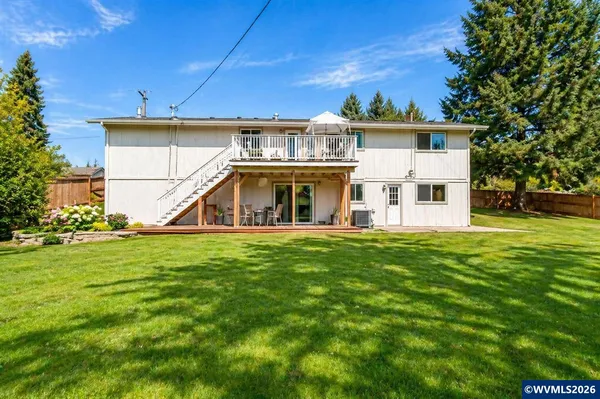 $644,900 | 656 Northwest East Thornton Lake Drive, Albany, OR 97321