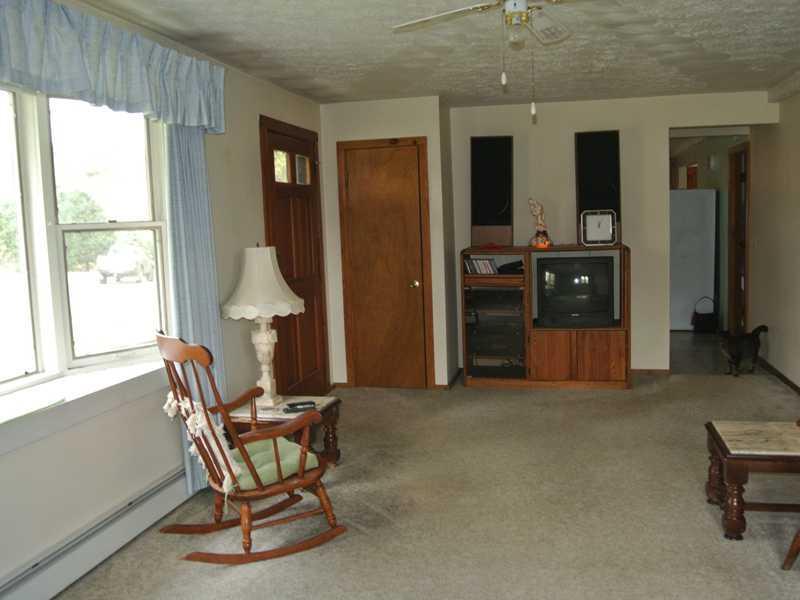 406 River Road Livermore, ME 04253 - Photo 10 of 12 Living Room.