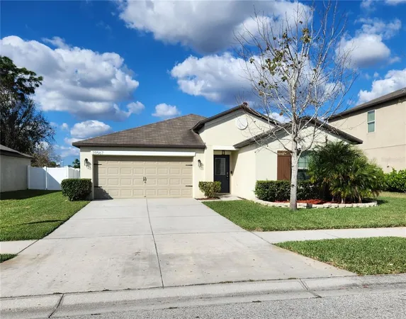 $364,900 | 39567 Dawson Chase Drive, Zephyrhills, FL 33540