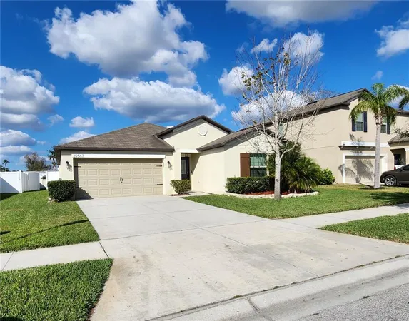 $364,900 | 39567 Dawson Chase Drive, Zephyrhills, FL 33540