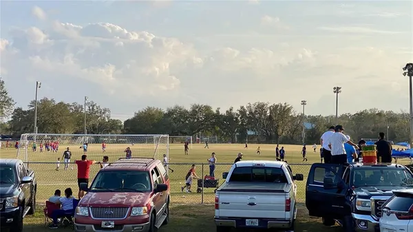 $364,900 | 39567 Dawson Chase Drive, Zephyrhills, FL 33540