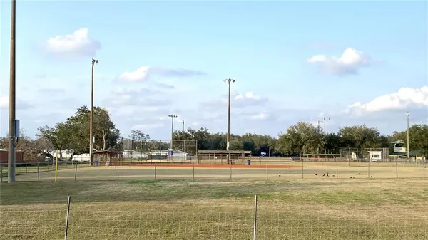 $364,900 | 39567 Dawson Chase Drive, Zephyrhills, FL 33540