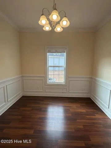 $2,300 | 304 Little Egret Lane, Swansboro, NC 28584