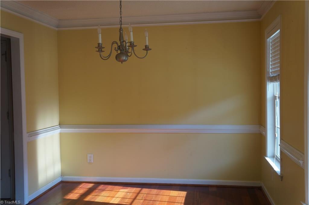 5315 Springhouse Farm Road Winston-Salem, NC 27107 - Photo 4 of 29