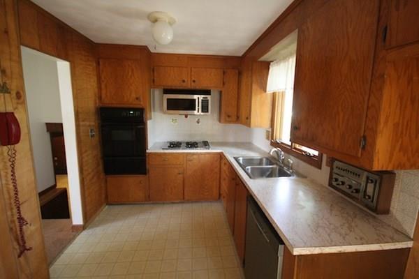 87 Lebaron Street Fall River, MA 02720 - Photo 19 of 29 Gallery Image 19