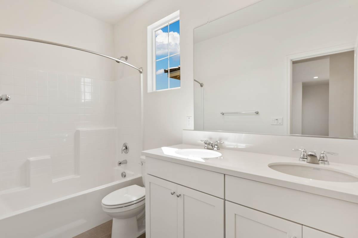 4350 Hillside Road Madera, CA 93636 - Photo 8 of 8 Gallery Image 8