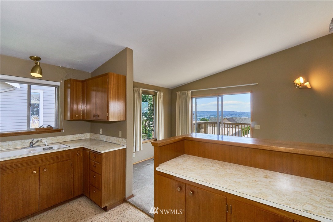 603 Grant Avenue South Renton, WA 98057 - Photo 10 of 21 Gallery Image 10