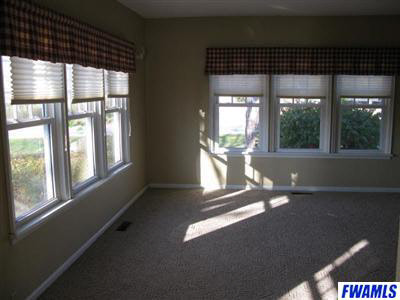 7055 State Rte 101 Spencerville, IN 46788 - Photo 5 of 11