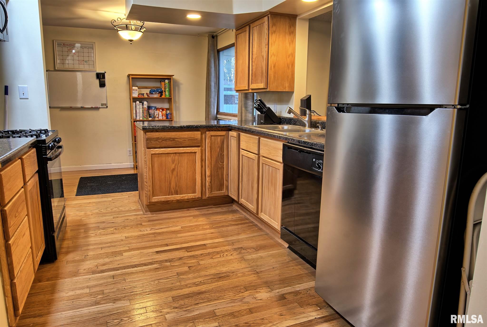 4 Waibel Road Bartonville, IL 61607 - Photo 10 of 26 Gallery Image 10