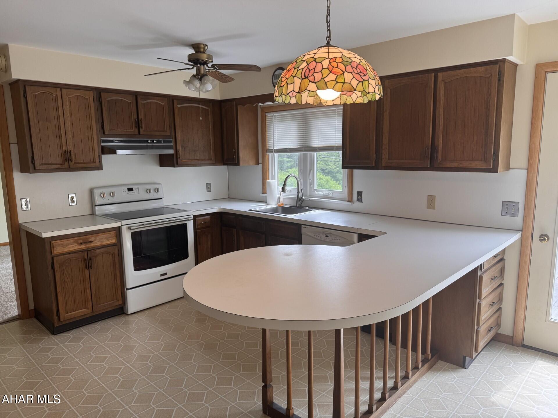 274 Fees Road Carrolltown, PA 15722 - Photo 9 of 30