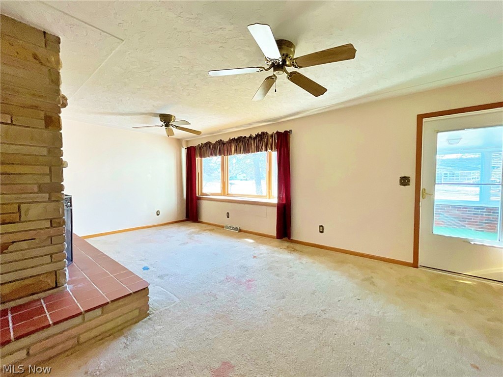 371 Annis Road Amherst, OH 44001 - Photo 13 of 31