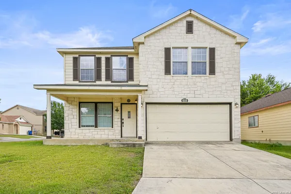 $2,100 | 5806 Valparaiso Way, San Antonio, TX 78249