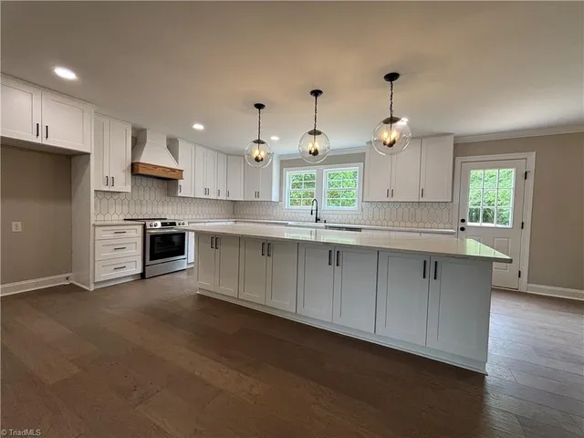 $625,000 | 300 K Fork Road, Madison, NC 27025