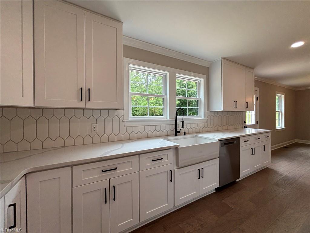 300 K Fork Road Madison, NC 27025 - Photo 8 of 42