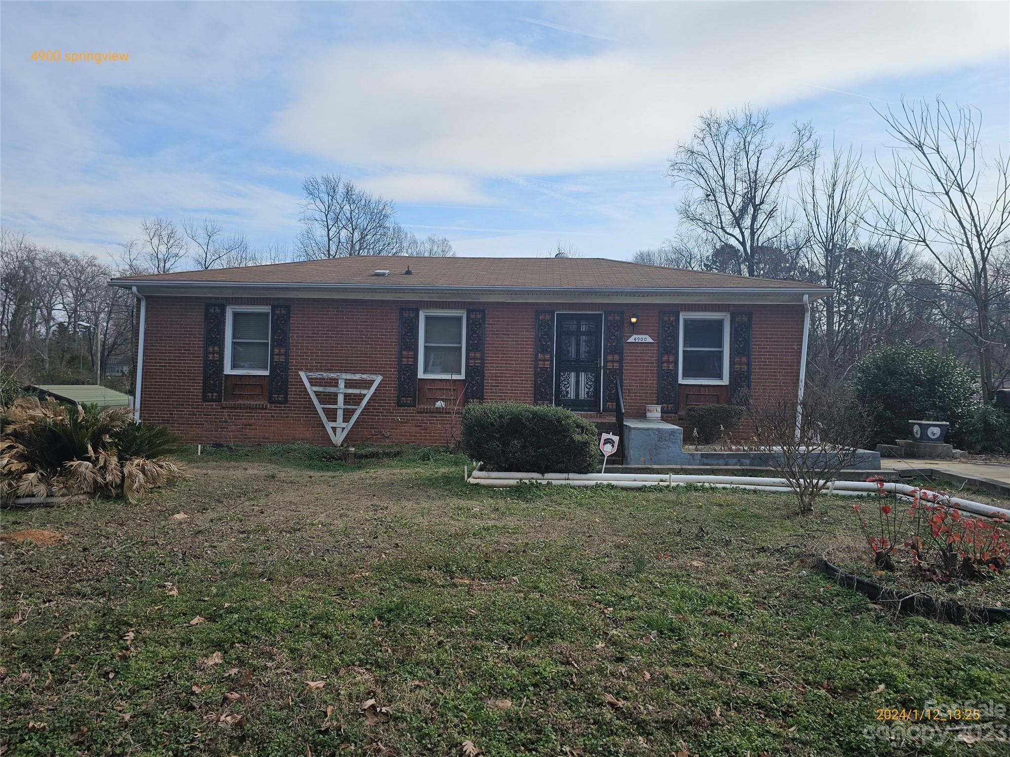 4900 Springview Road Charlotte, NC 28213 - Photo 1 of 11 Gallery Image 1