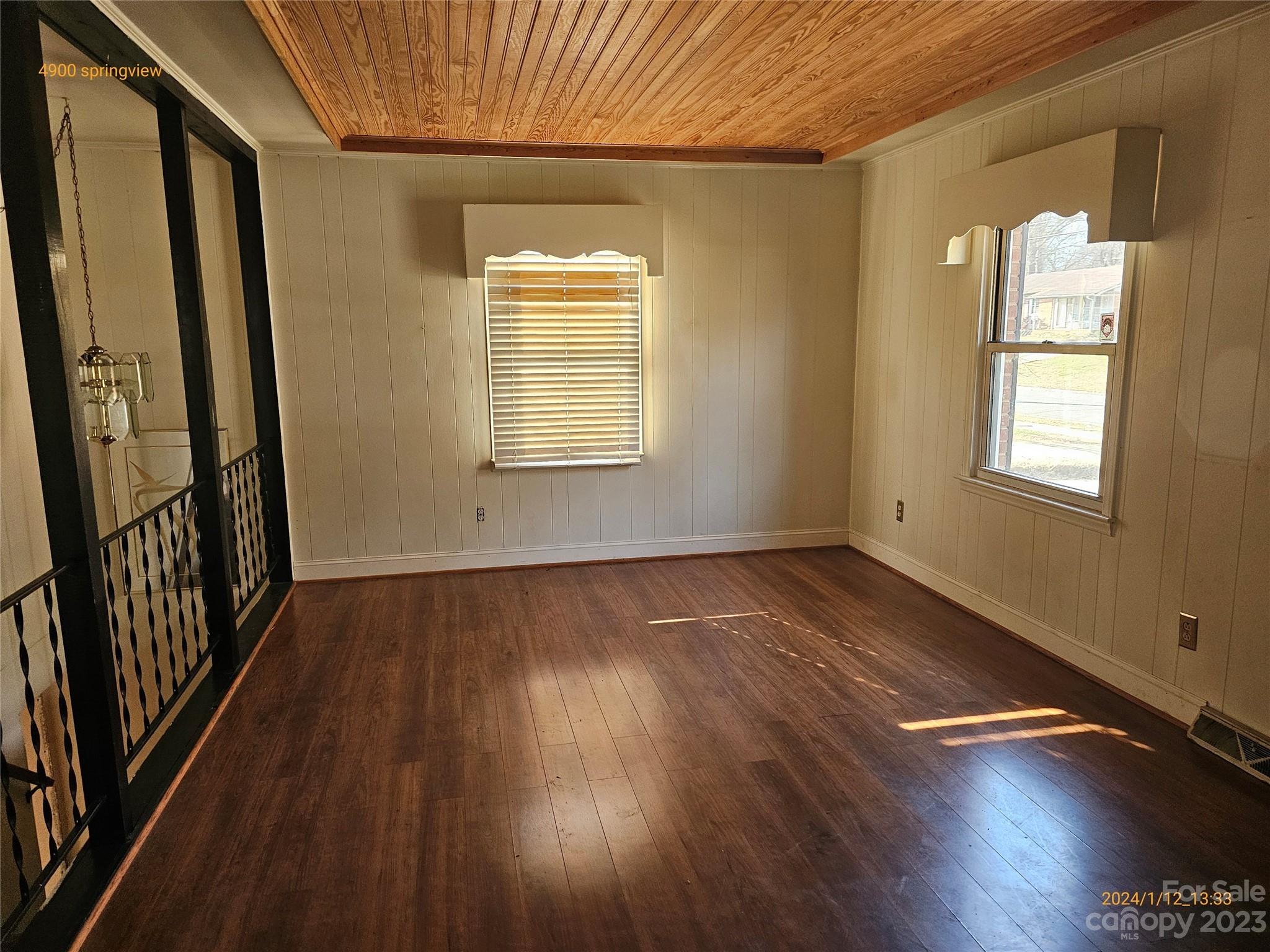 4900 Springview Road Charlotte, NC 28213 - Photo 3 of 11 Gallery Image 3