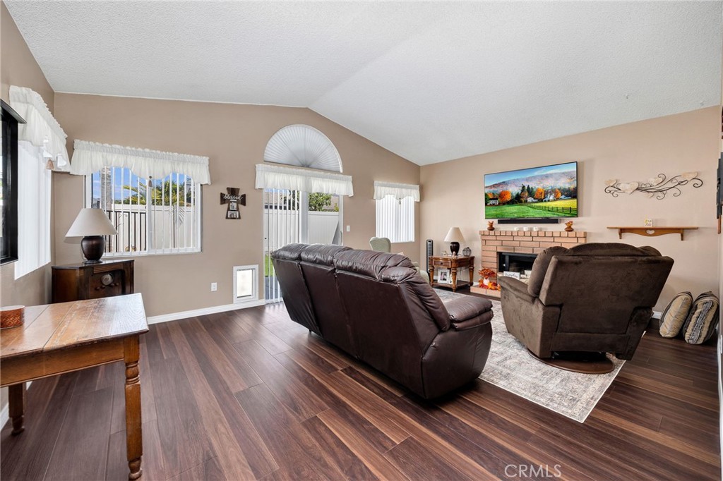 44250 Merced Road Hemet, CA 92544 - Photo 14 of 29 Gallery Image 14