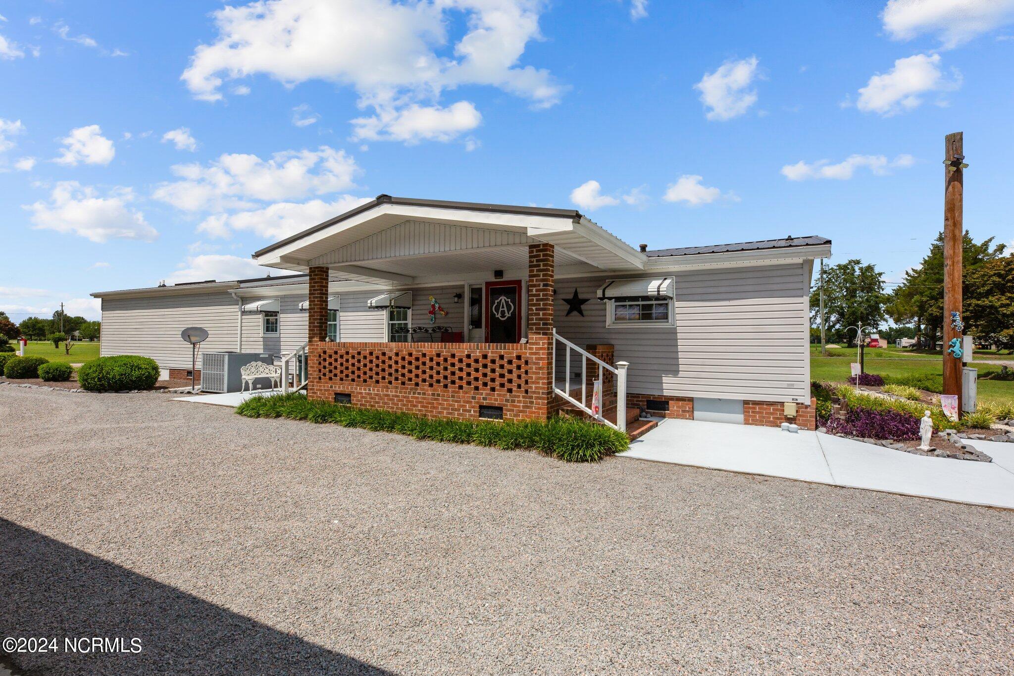 1862 East Hanrahan Road Ayden, NC 28513 - Photo 37 of 50 37-web-or-mls-_S0A8355