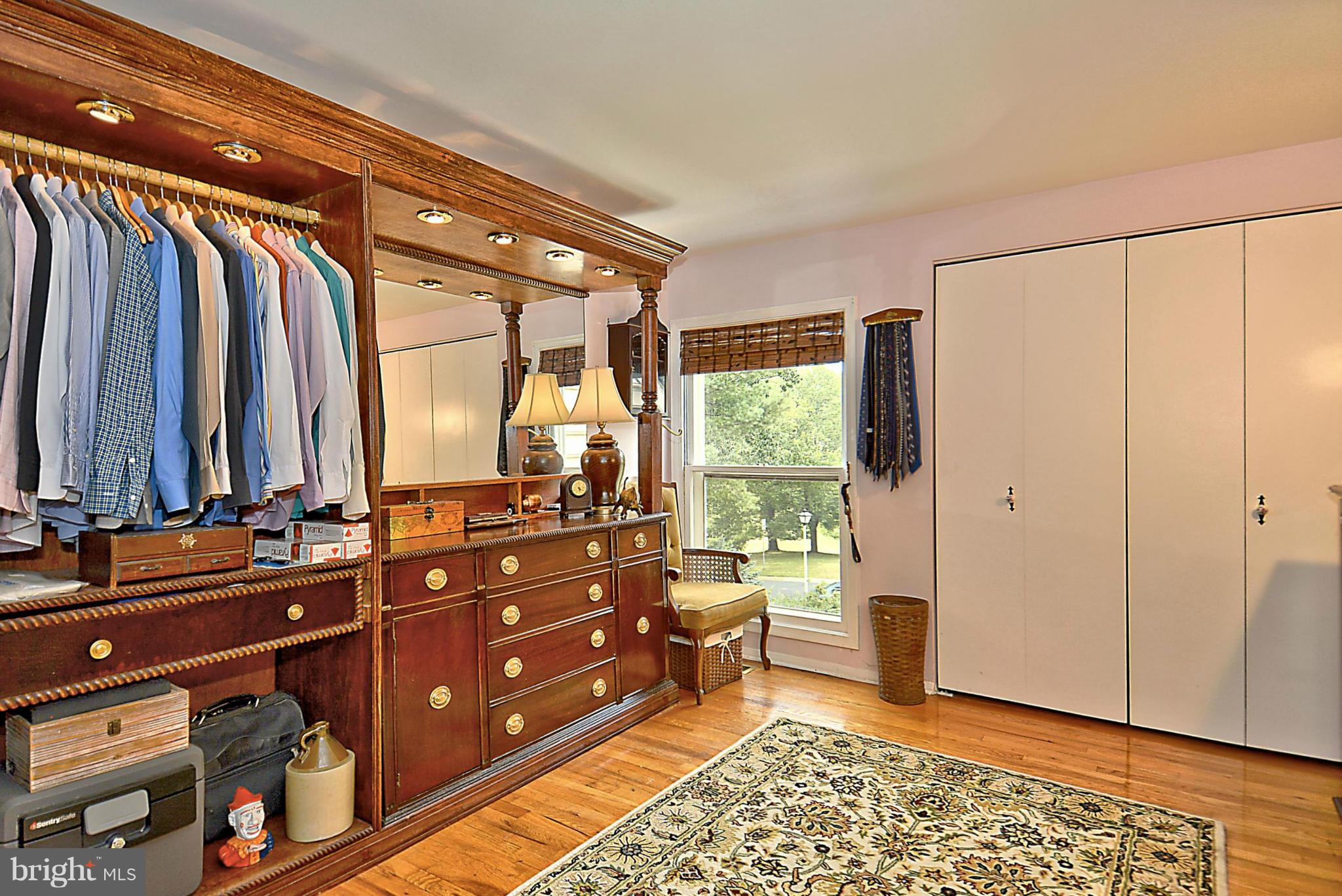 2401 Briggs Chaney Road Silver Spring, MD 20905 - Photo 19 of 27 Bedroom-2