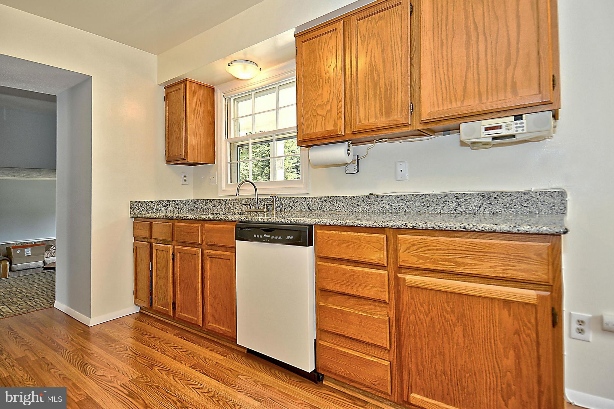 2401 Briggs Chaney Road Silver Spring, MD 20905 - Photo 4 of 27 Kitchen
