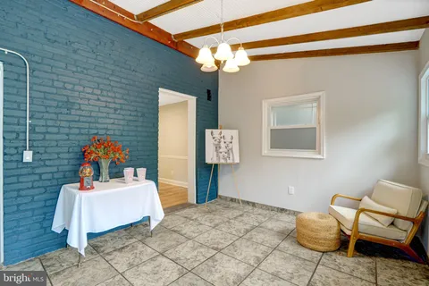 $699,900 | 4789 21st Road North, Arlington, VA 22207