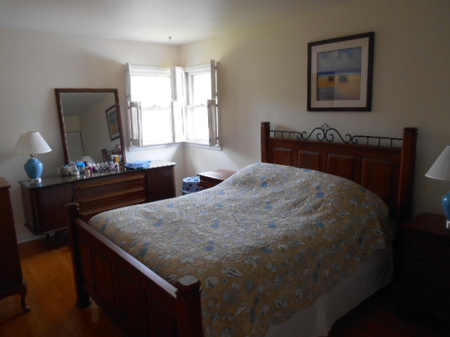 223 Harding Avenue Libertyville, IL 60048 - Photo 8 of 12