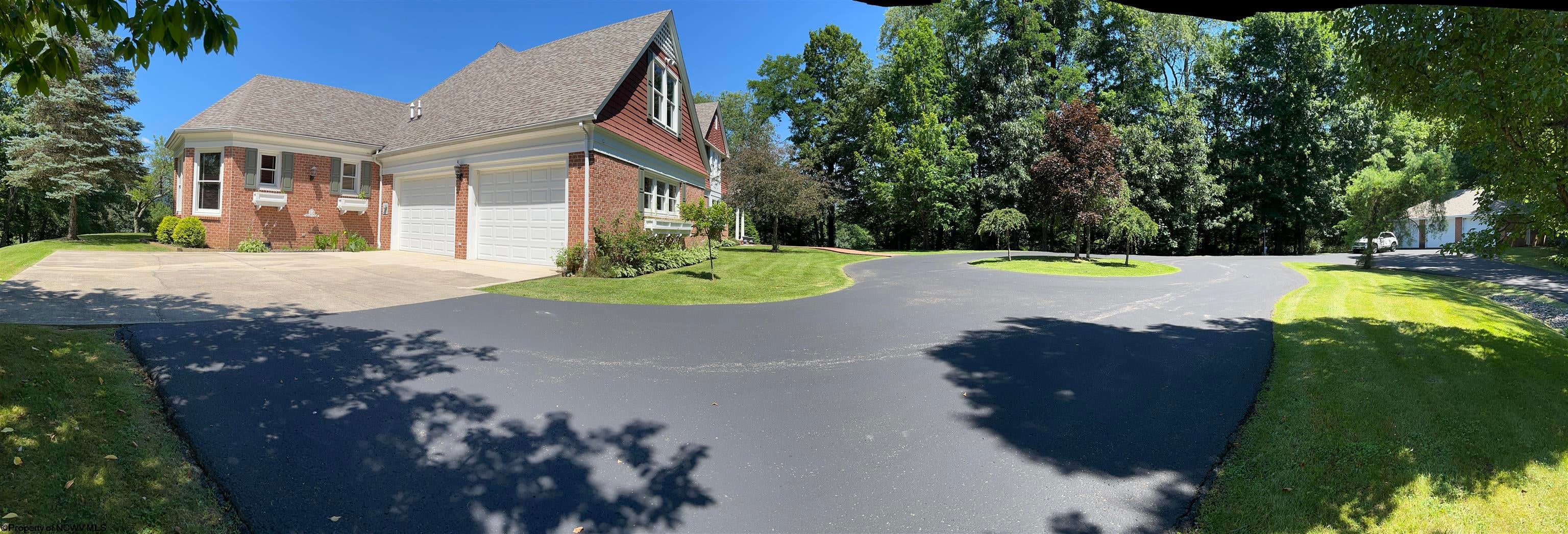 2043 Country Club Road Elkins, WV 26241 - Photo 7 of 30 Gallery Image 7