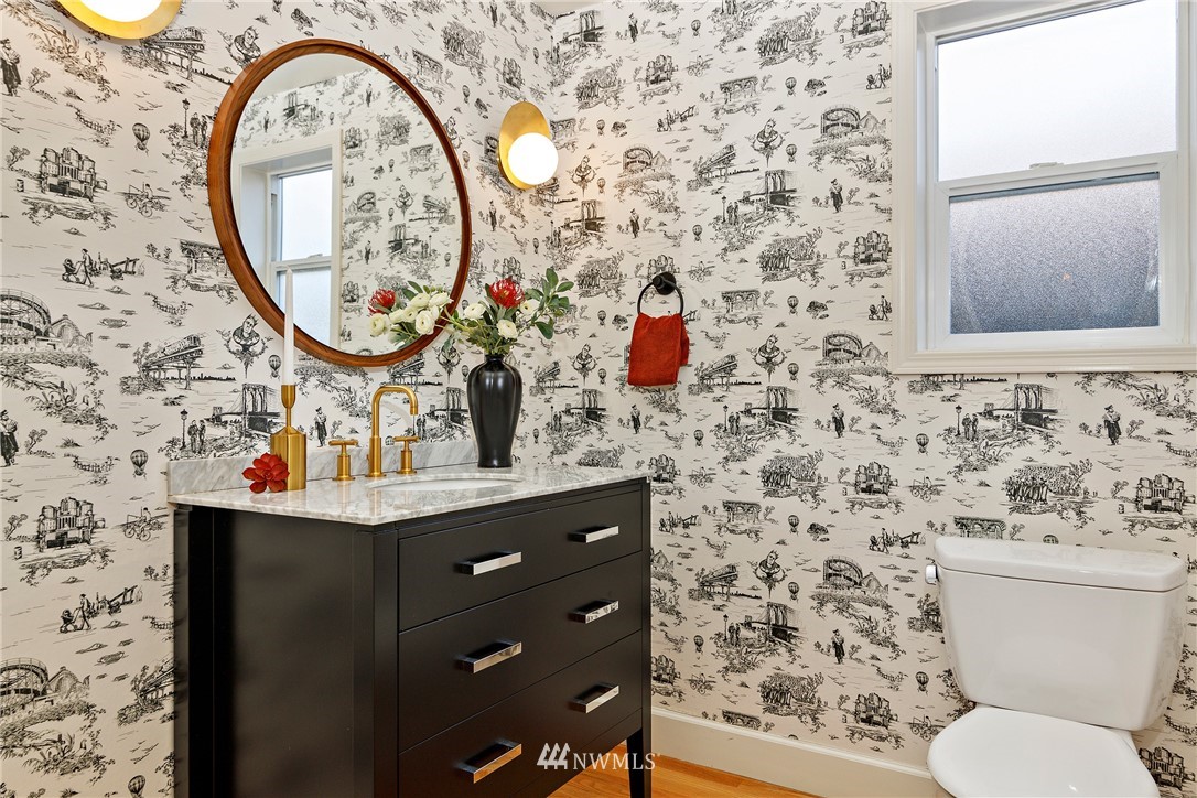 707 North 76th Street Seattle, WA 98103 - Photo 14 of 34 Gallery Image 14