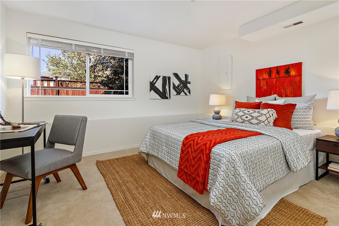 707 North 76th Street Seattle, WA 98103 - Photo 22 of 34 Gallery Image 22